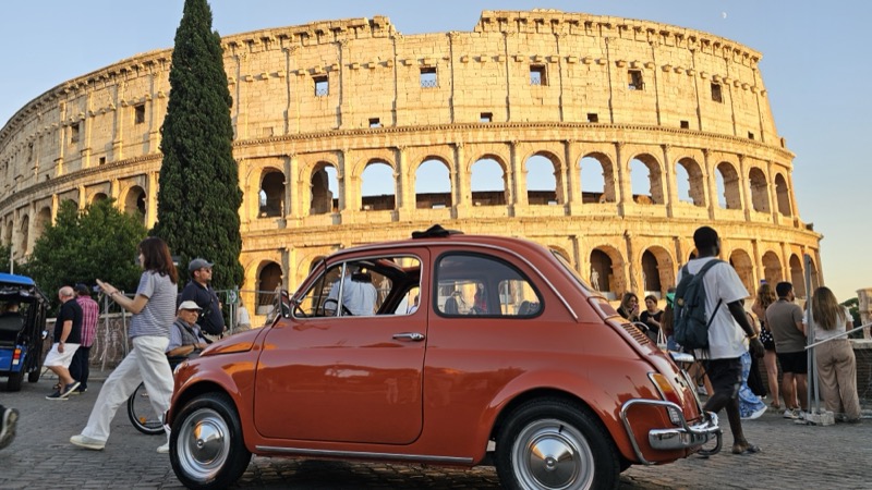 La Dolce Vita Fiat 500 private tour with Prosecco