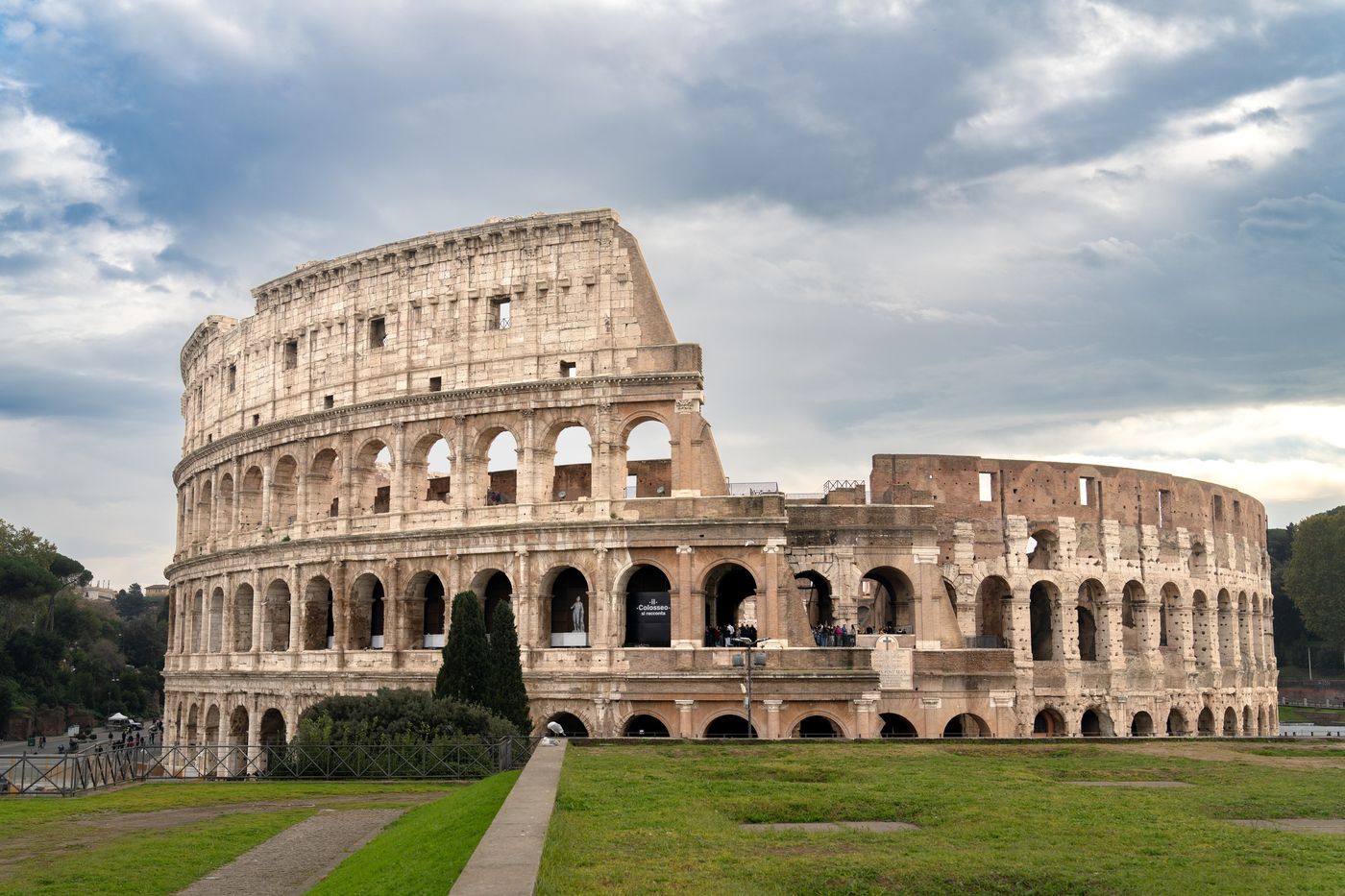 Colosseum, Roman Forum & Palatine Hill — Digital Audio with Entry Ticket