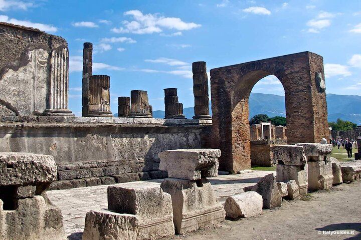 Naples, Vesuvius & Pompeii — Day Tour