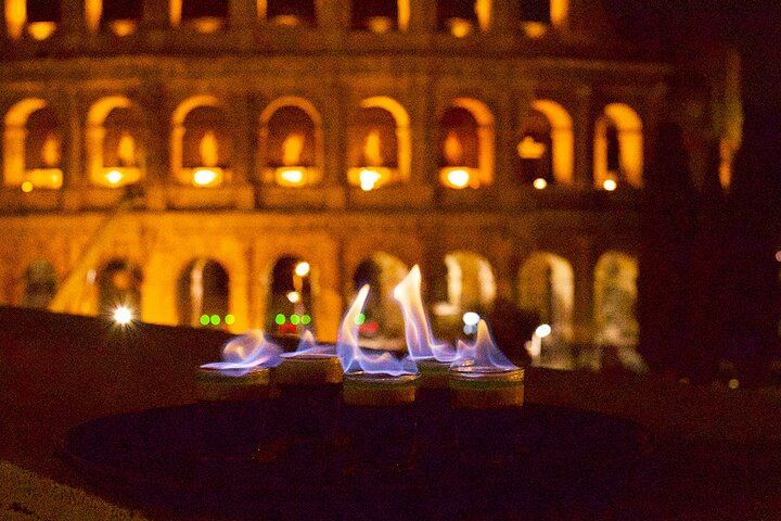 Sex, Love and Scandal Nightlife Tour in Ancient Rome