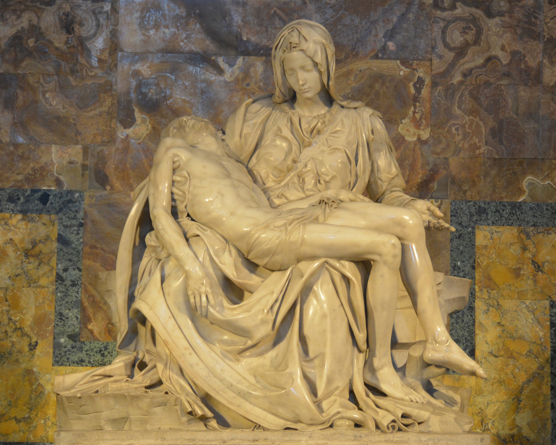 La Pietà by Michelangelo - St. Peter's Basilica Vatican