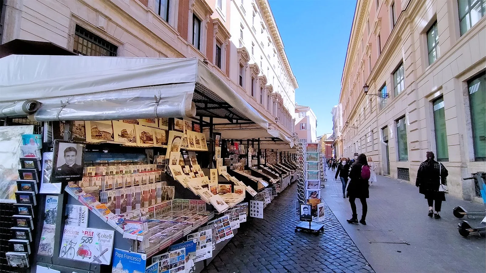 Rome Christmas Markets 2025: Where to Go, What to Buy & Local Tips